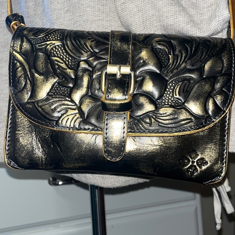 Patricia Nash Torri Rose antiqued gold crossbody bag or clutch, NWOT - Picture 2 of 11